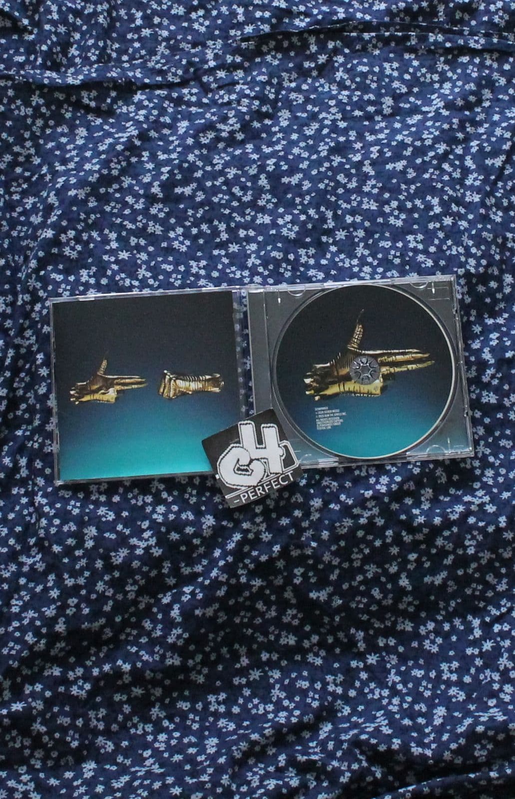 Run_The_Jewels-Run_The_Jewels_3-_Deluxe_Edition_-2026-C4