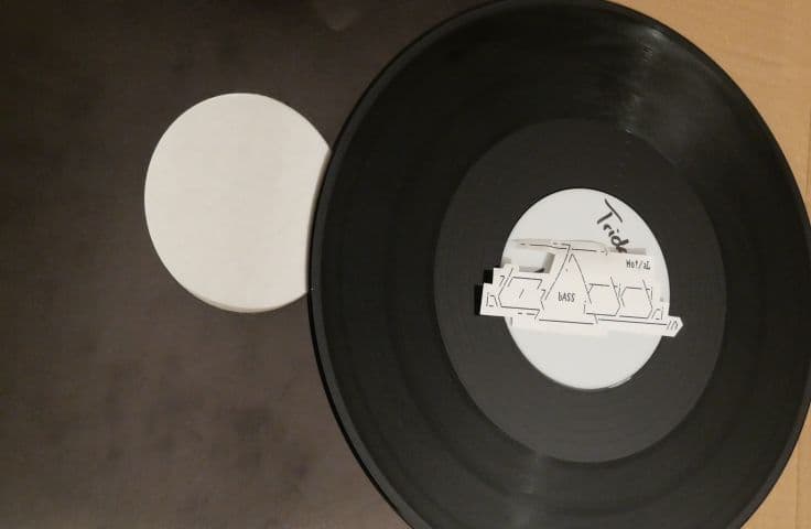 Trick_Or_Treat-The_Horns_bw_The_Exodus-_BAD006_-Whitelabel-Vinyl-1999-bASS_INT