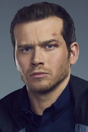 Oliver Stark